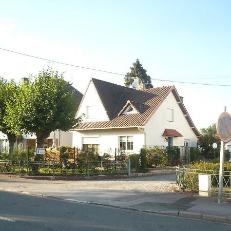 Chez Nicole Apartment Marconne Bagian luar foto
